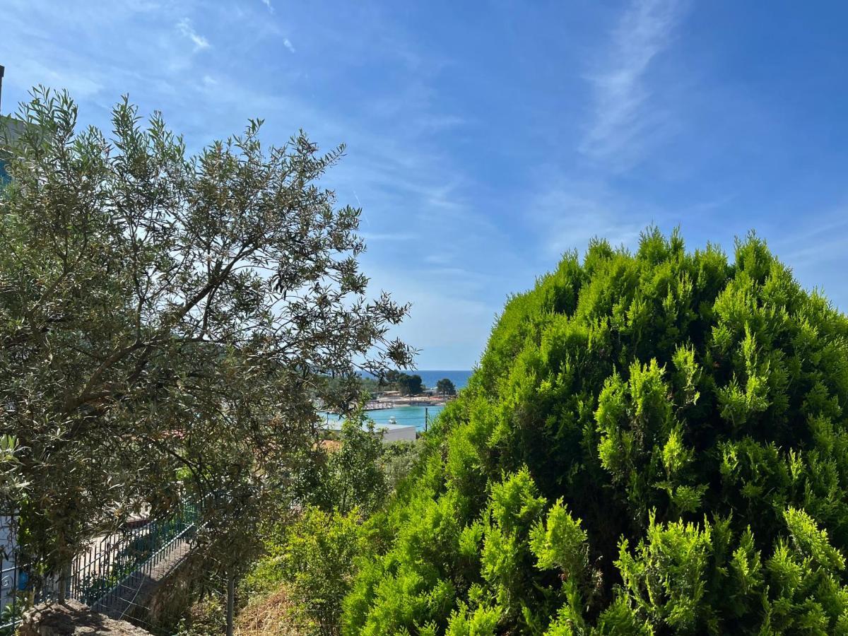 Dine Hotel Ksamil Exterior photo