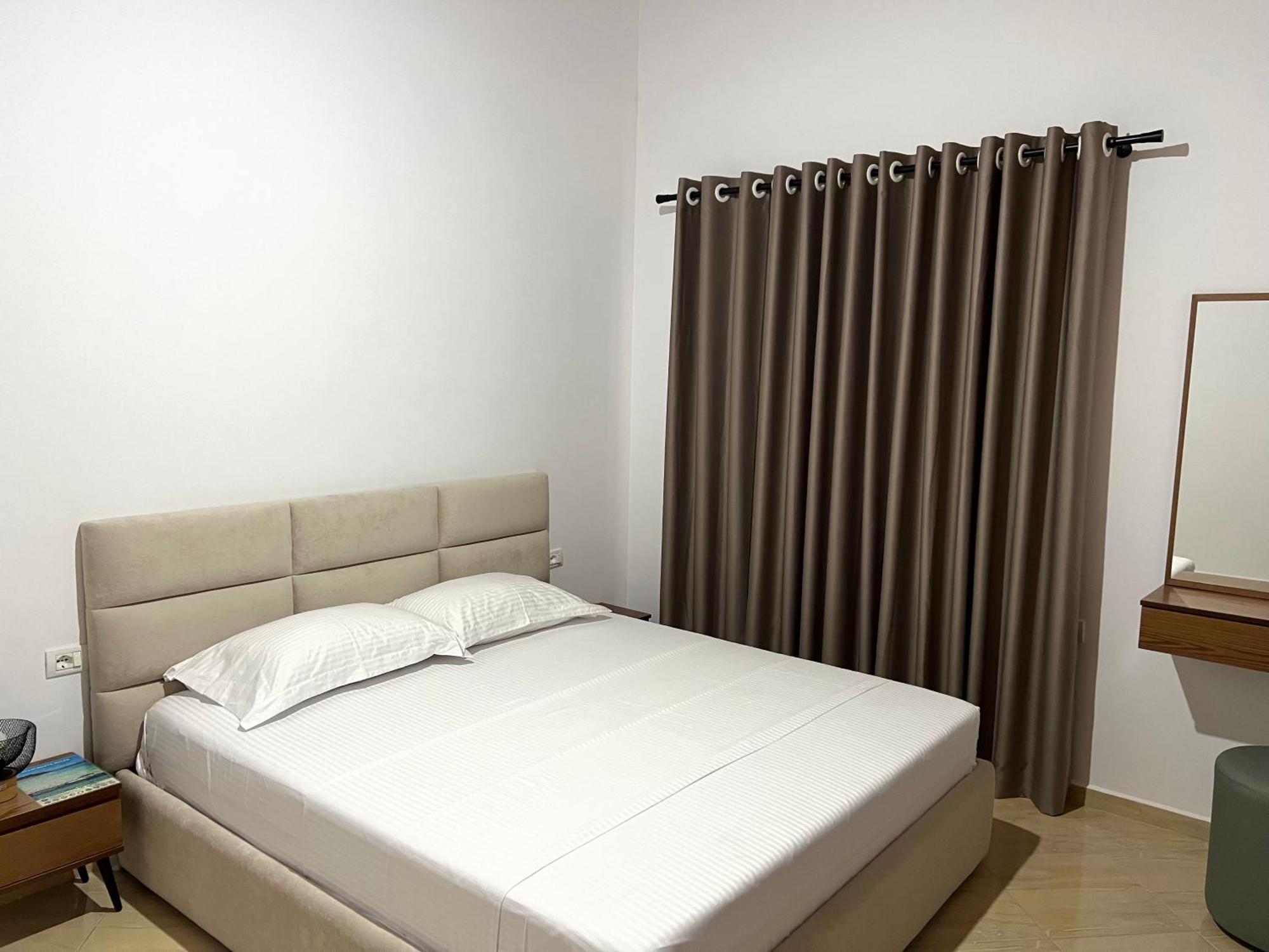 Dine Hotel Ksamil Room photo