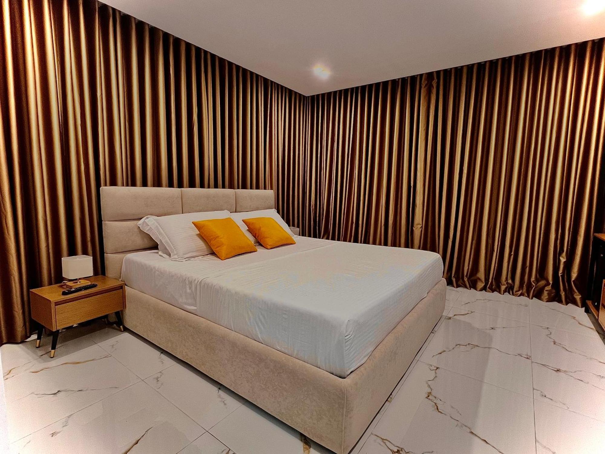 Dine Hotel Ksamil Exterior photo